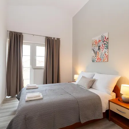 K&f Borik Apartment